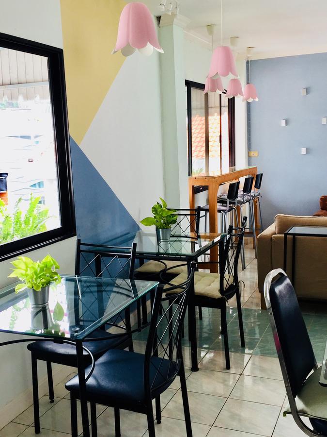 Airlink Bnb Бангкок Екстер'єр фото