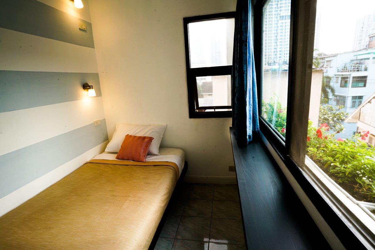 Airlink Bnb Бангкок Екстер'єр фото