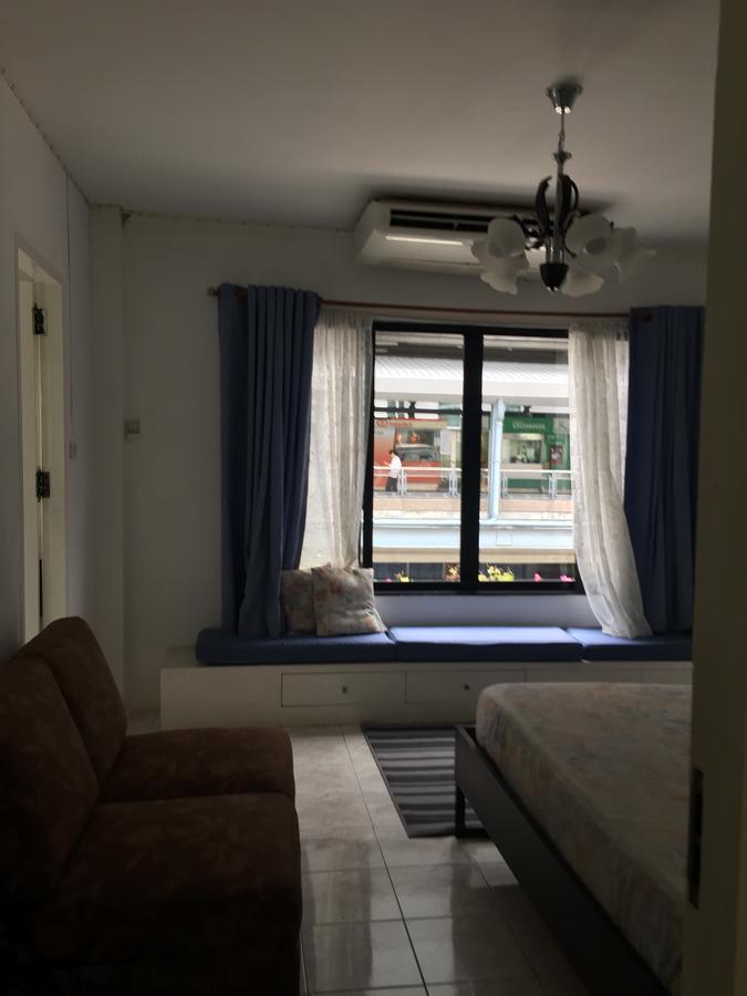 Airlink Bnb Бангкок Екстер'єр фото