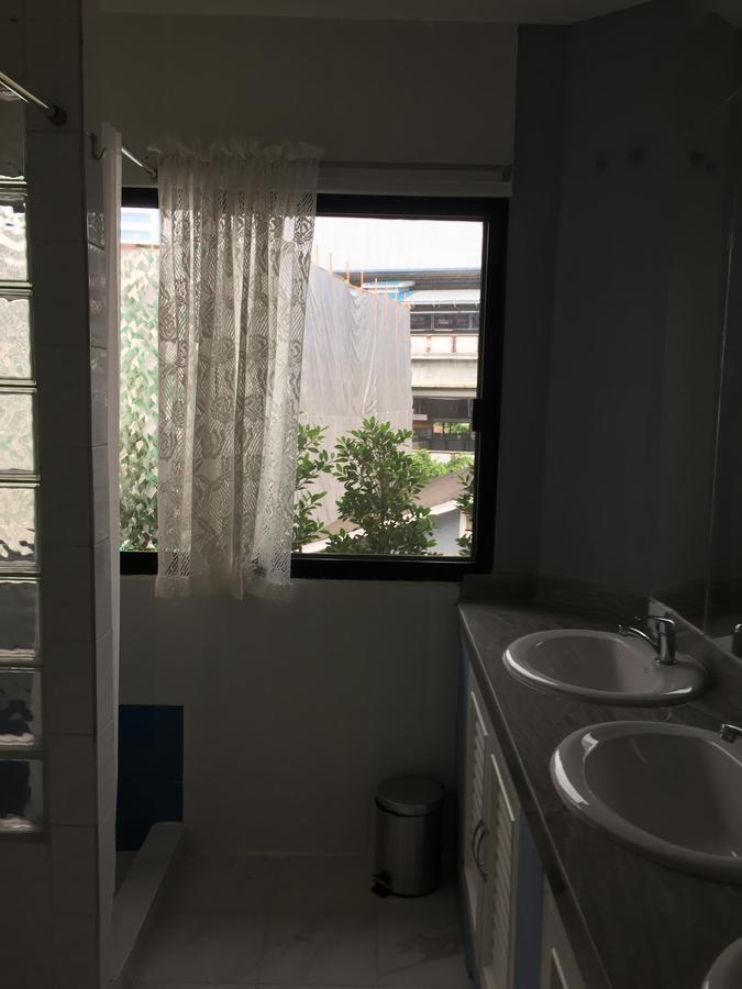 Airlink Bnb Бангкок Екстер'єр фото